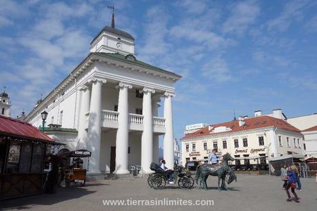 Minsk, entre Rusia y Europa