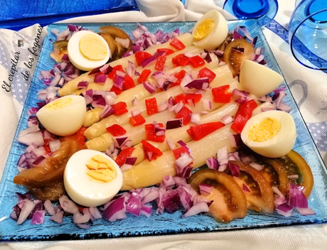 ENSALADA DE ESPÁRRAGOS BLANCOS CON VINAGRETA DE FRAMBUESA