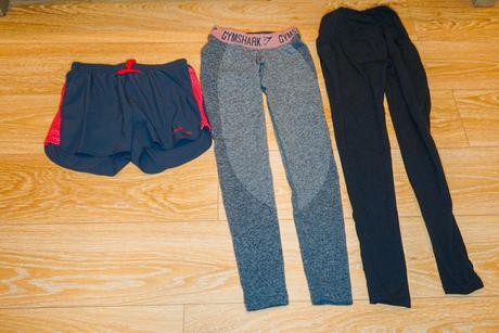 ▷ Lo que estoy tomando en el Camino Primitivo: mi lista de empaque detallada Pants-and-shorts-for-the-Camino-Primitivo.jpg.optimal ▷ Lo que estoy tomando en el Camino Primitivo: mi lista de empaque detallada