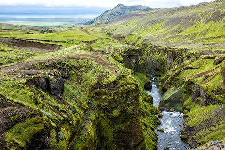 Iceland-Hike.jpg.optimal ▷ Caminata Fimmvörðuháls: una guía paso a paso para la mejor excursión de un día a Islandia