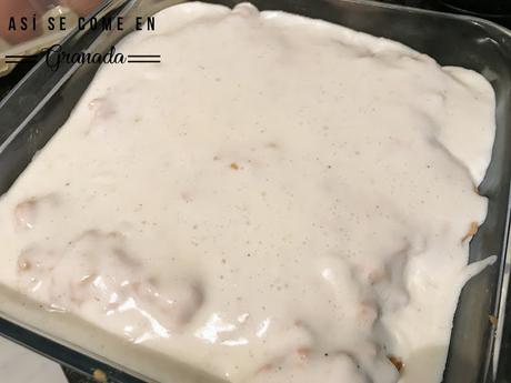 Huevos con bechamel al graten