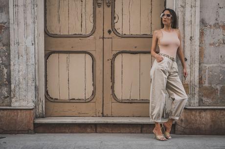 SLOUCHY JEANS - ZARA TRENDS