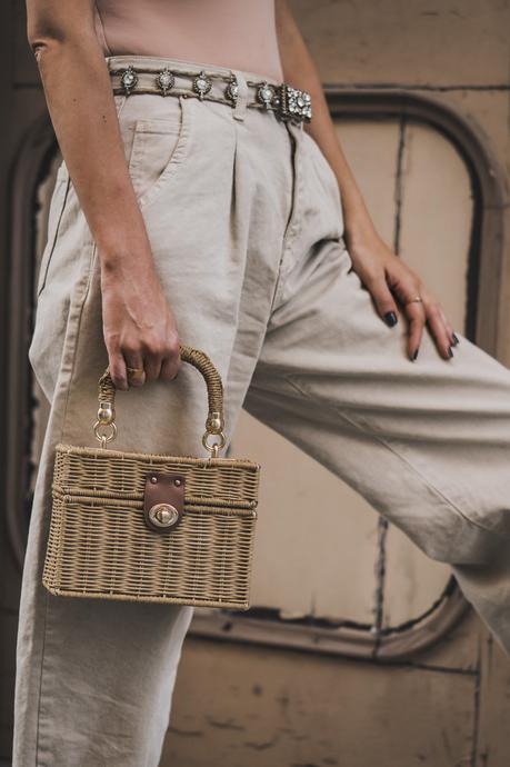 SLOUCHY JEANS - ZARA TRENDS