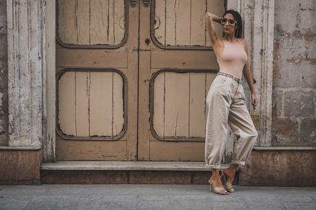 SLOUCHY JEANS - ZARA TRENDS