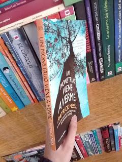 Reseña: Un monstruo viene a verme