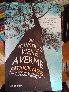 Reseña: Un monstruo viene a verme