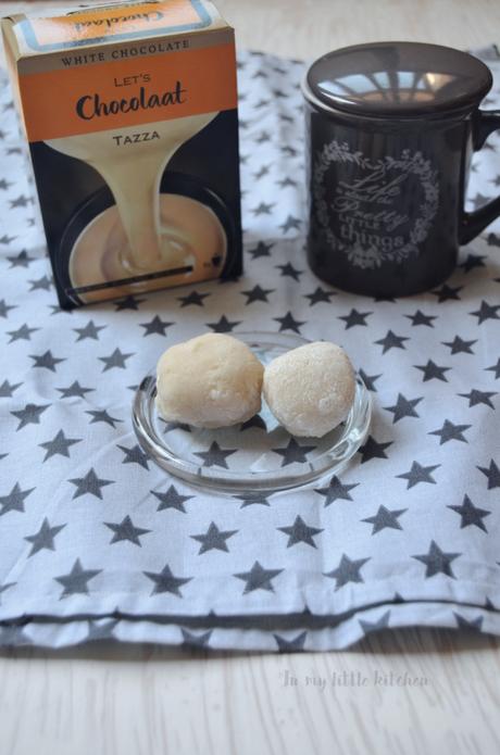 Mochis de chocolate blanco sin gluten con Degustabox