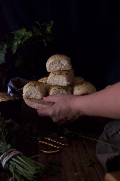 bollitos-de-ajo-y-perejil-rellenos-de-jamon-de-york-receta-express