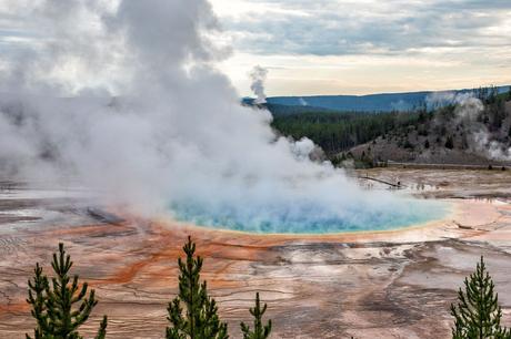 Grand-Prismatic-Spring-in-Morning.jpg.optimal ▷ 18 cosas increíbles que hacer en el Parque Nacional de Yellowstone