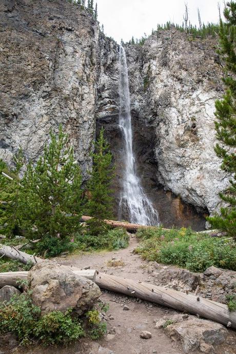 Yellowstone-Fairy-Falls.jpg.optimal ▷ 18 cosas increíbles que hacer en el Parque Nacional de Yellowstone