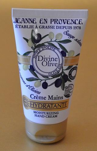 La línea “Divine Olive” de JEANNE EN PROVENCE - hidratando y protegiendo la piel con el oro verde de la Provenza