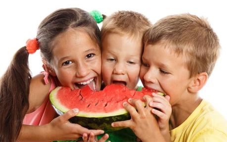 Alimente a sus hijos saludablemente