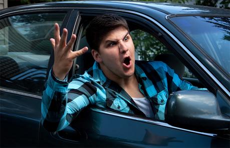 5 razones de peso por las que los conductores deben evitar la ira cuando están conduciendo