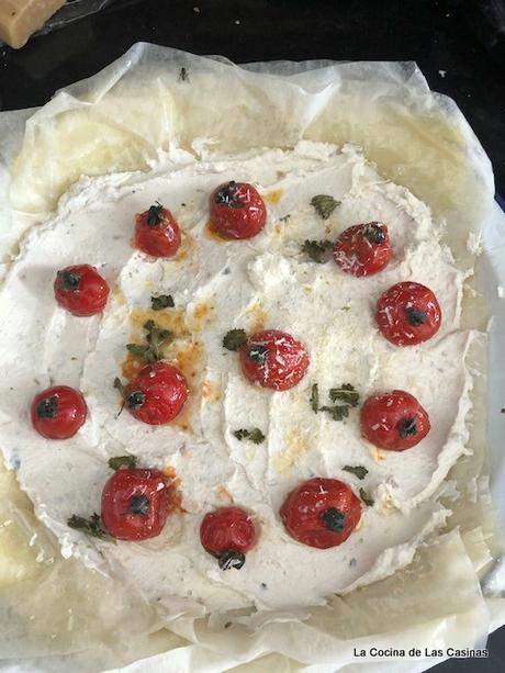 Tarta salada de ricotta, Cherrys  confitados en Masa Filo