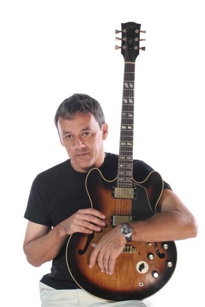 Lito Epumer - Dos Zorros (2004)