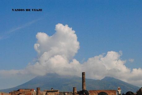 VISITANDO POMPEYA. RUINAS DE UNA CIUDAD ROMANA.ITALIA