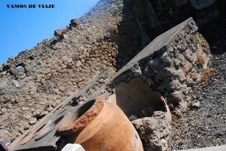 VISITANDO POMPEYA. RUINAS DE UNA CIUDAD ROMANA.ITALIA