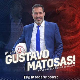 Entrenador de Costa Rica  renuncia como entrenador porque es muy aburrido
