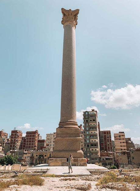 pompeys-pillar-alexandria ▷ Itinerario de 5 días en Egipto para El Cairo y las pirámides
