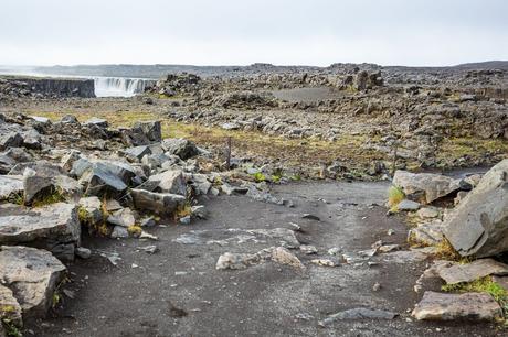 ▷ Cómo visitar las cascadas Dettifoss y Selfoss en Islandia Dettifoss-West-Side-Trail.jpg.optimal ▷ Cómo visitar las cascadas Dettifoss y Selfoss en Islandia