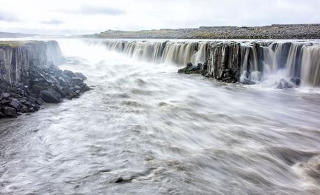 ▷ Cómo visitar las cascadas Dettifoss y Selfoss en Islandia How-to-Visit-Selfoss.jpg.optimal ▷ Cómo visitar las cascadas Dettifoss y Selfoss en Islandia