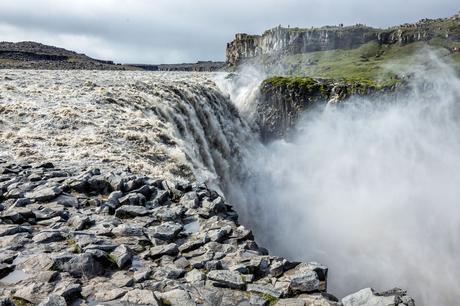 ▷ Cómo visitar las cascadas Dettifoss y Selfoss en Islandia Dettifoss-East-or-West-Side.jpg.optimal ▷ Cómo visitar las cascadas Dettifoss y Selfoss en Islandia
