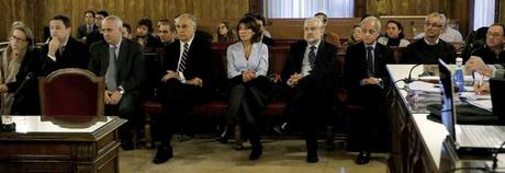 Las otras bandas de corruptos autóctonos que denigran la solidaridad de España