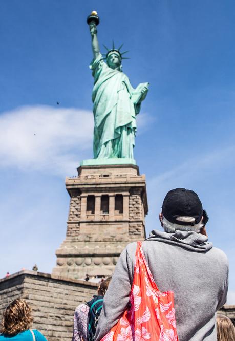 statue-of-liberty-cruise-14 ▷ Comente sobre Reflexionando sobre la libertad y cómo visitar la Estatua de la Libertad en el Diario n. ° 1: Creación de David de un signo y un símbolo