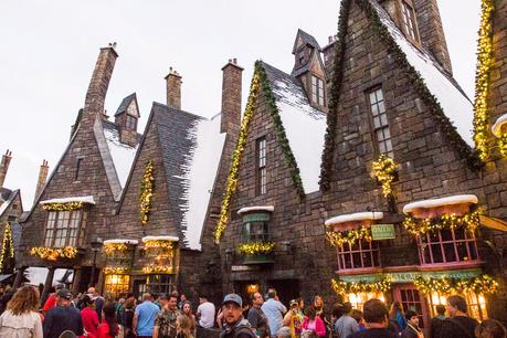 hogsmeade-the-wizarding-world-of-harry-potter-universal-orlando-florida-1 ▷ Comente cómo divertirse en Universal's Islands of Adventure y cómo ver cosas en Orlando que muchos turistas se pierden - ICON Park ™