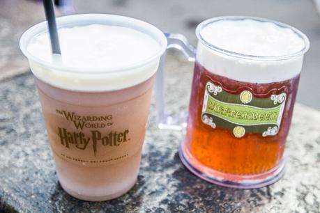butterbeer-the-wizarding-world-of-harry-potter-universal-orlando-florida-3 ▷ Comente cómo divertirse en Universal's Islands of Adventure y cómo ver cosas en Orlando que muchos turistas se pierden - ICON Park ™