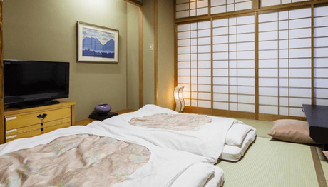 Yamatoya Honten (大和屋本店)