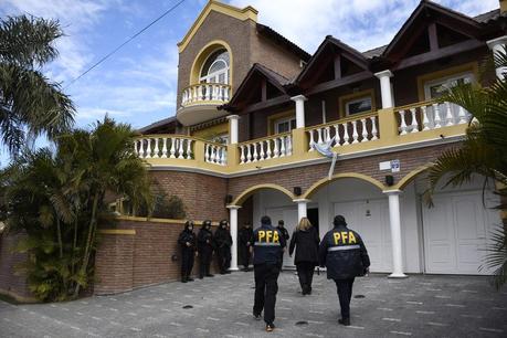 La imponente casa del sindicalista Herme Juarez en San Lorenzo. Foto: JUAN JOSE GARCIA