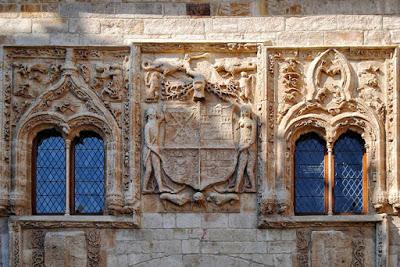 EL Palacio de los Momos