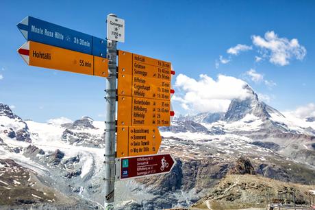 Zermatt-Hiking-Trail-Sign.jpg.optimal ▷ Cómo visitar Gornergrat y caminar a Riffelberg, Zermatt, Suiza