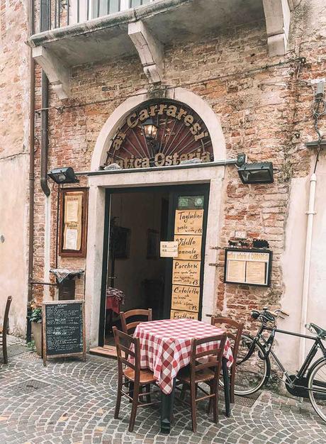 italian-restaurant ▷ La guía definitiva para comer como local en Italia