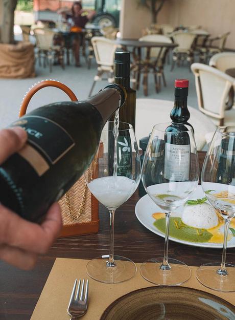 prosecco-wine-italy-dinner- ▷ La guía definitiva para comer como local en Italia