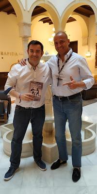 Encuentro con Ernesto Pérez Vega. Policías. Muerte en la calle.