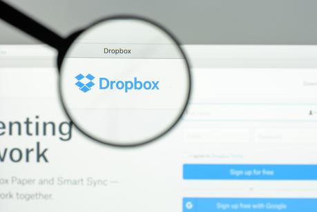 Adiós a tu privacidad: Dropbox comparte tus datos con Google y Amazon