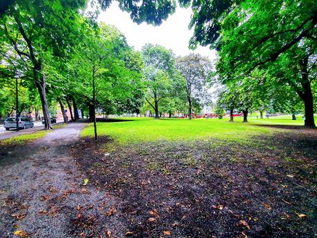La ciudad sin perros en los parques