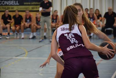Galería de escenas del AE Boet Mataró-Bàsquet Femení Sant Adrià (fase previa de la Lliga Catalana de Liga Femenina 2) Galería de escenas del AE Boet Mataró-Bàsquet Femení Sant Adrià (fase previa de la Lliga Catalana de Liga Femenina 2)