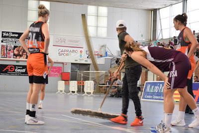 Galería de escenas del AE Boet Mataró-Bàsquet Femení Sant Adrià (fase previa de la Lliga Catalana de Liga Femenina 2) Galería de escenas del AE Boet Mataró-Bàsquet Femení Sant Adrià (fase previa de la Lliga Catalana de Liga Femenina 2)