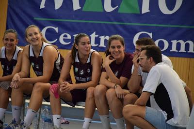Galería de escenas del AE Boet Mataró-Bàsquet Femení Sant Adrià (fase previa de la Lliga Catalana de Liga Femenina 2) Galería de escenas del AE Boet Mataró-Bàsquet Femení Sant Adrià (fase previa de la Lliga Catalana de Liga Femenina 2)