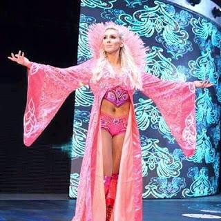 Charlotte flair quiere volver a estar en un evento principal de  Wrestlemania