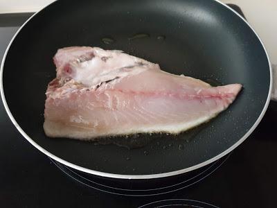 DORADA A LA ESPALDA DORADA A LA ESPALDA