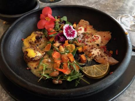 José Castro Mendivil, seduce Bogotá con su cocina NIKKON Tiradito Andinas