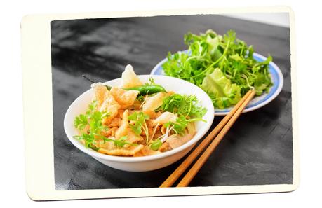 hoi-an-noodles ▷ 10 alimentos locales para probar en Vietnam