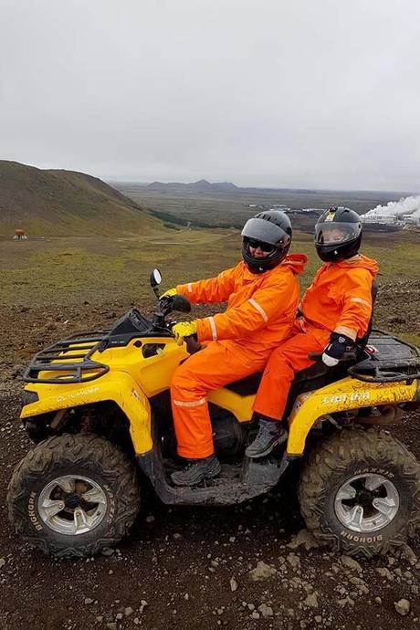 ▷ Península de Reykjanes en Islandia: cosas que hacer, itinerario, mapa y consejos prácticos ATV-quad-bike-4x4-tour-in-Reykjanes-geopark-near-Grindavik-in-Iceland.jpg.optimal ▷ Península de Reykjanes en Islandia: cosas que hacer, itinerario, mapa y consejos prácticos