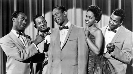 The Platters / Duncan Dhu / Willie Nelson. “Twilight Time”