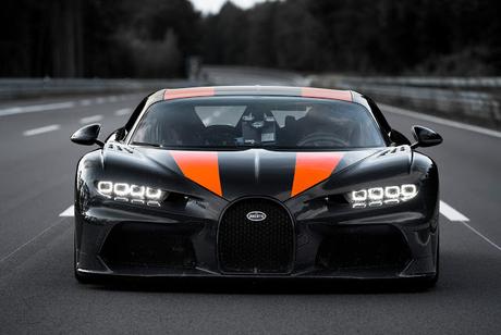 Bugatti Chiron: el auto que roza los 500 km/h Una unidad ... Bugatti Chiron: el auto que roza los 500 km/h Una unidad ...