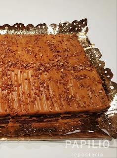 Tarta de galletas Tostarica con dulce de leche